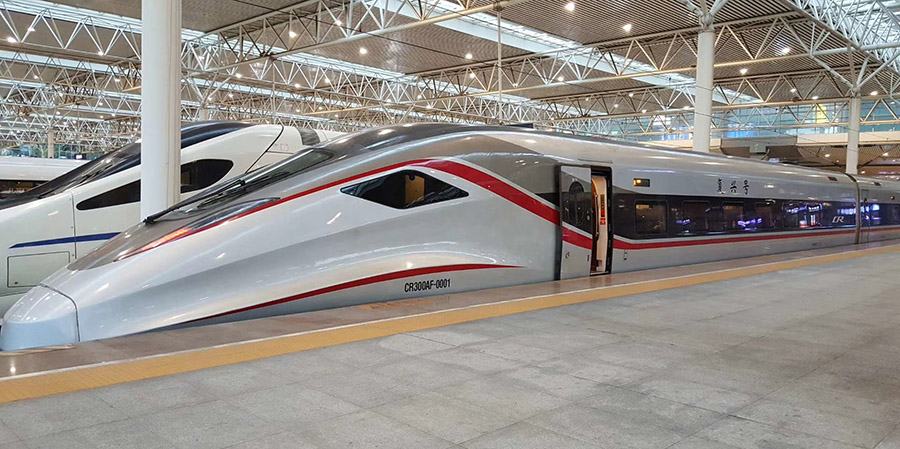 鐵路信號(hào)集中監(jiān)測(cè)系統(tǒng)  高鐵軌道信號(hào)智能設(shè)備  鐵路鐵路道岔融雪系統(tǒng)  鐵路防災(zāi)安全監(jiān)控系統(tǒng)  機(jī)車(chē)車(chē)輛電氣綜合柜  機(jī)車(chē)逆變電源、牽引電源